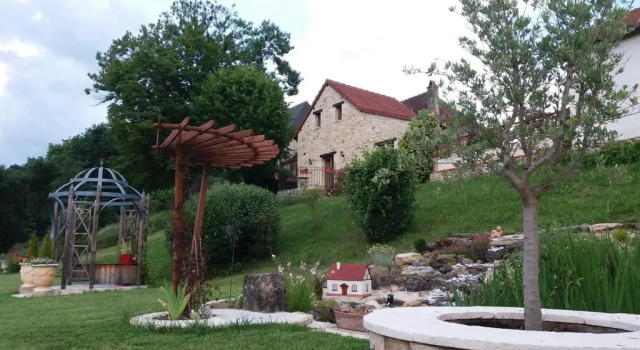 Коттедж Hillside Park Dordogne