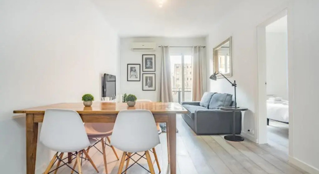 Апартаменты с балконом The White Flats Les Corts