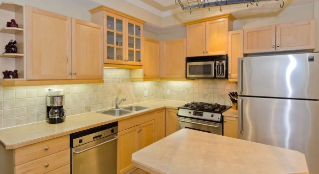 O Hotel Suites Monaco, Prenota Hotel Beltline Calgary, vicino a 8th Street C Train