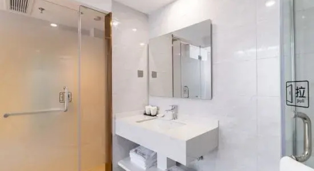 Люкс Business Cayman Hotel (Wanjunlong Shopping Plaza)