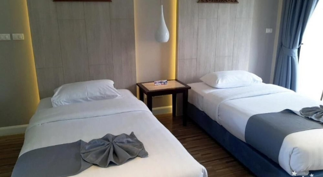 Двухместный номер Deluxe с балконом и с видом на озеро Green Lake Resort - SHA Extra Plus Certified