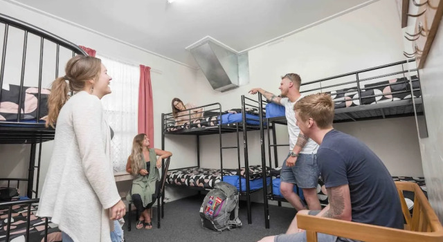 Кровать в общем номере Dolphin Retreat Bunbury