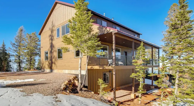 Коттедж 5 Mins to Brian Head Resort: Family Gem w/ Views