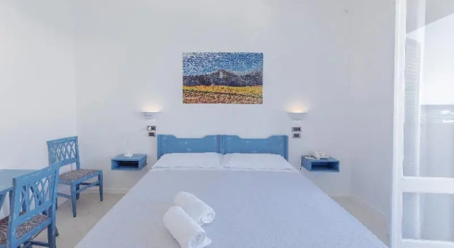 Двухместный номер Standard с балконом Hotel La Roccia