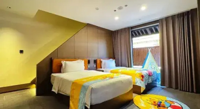 Семейный люкс Дуплекс Chanyi Longxing Courtyard Hotel (Longxing Temple)