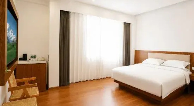 Люкс Deluxe Yinxin Heyuan Hotel (Xie'e Ancient Town)