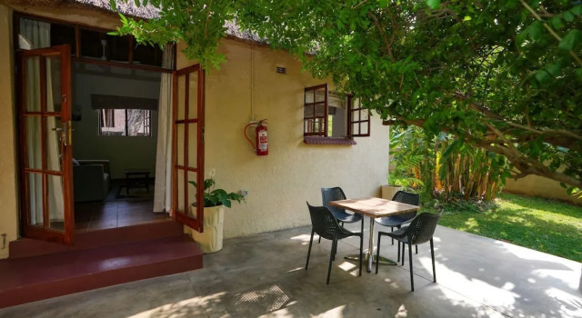2 bed Apartment With Pool - 2126, Rezervovat Apartmán Victoria Falls Hwange