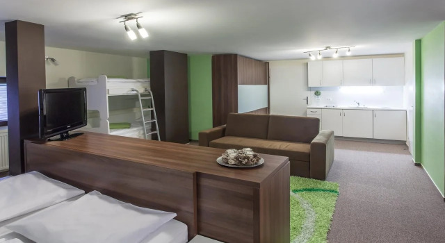 Hotel Krvavec