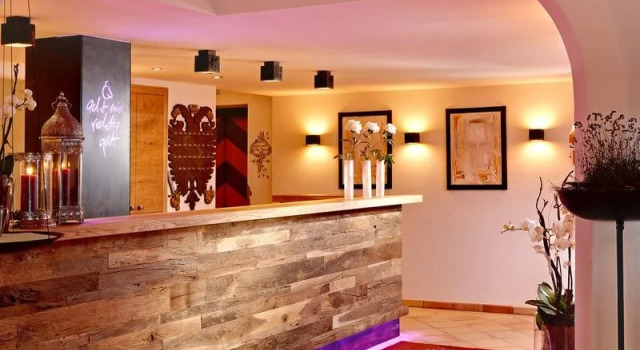 Ayurveda Resort Sonnhof, Rezervovat Lázně / Resort Hotely v Tyrolsko s parkováním, Parkování
