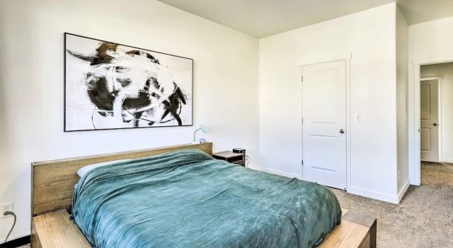 Апартаменты с 4 комнатами Modern Townhome - 8 Mi to Thanksgiving Point!