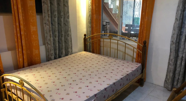Balai Tinay Guesthouse, Book Hotel Hoteller i Legazpi med parkering, Parkering