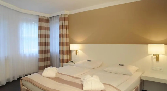 Одноместный полулюкс relexa hotel Schatten Stuttgart