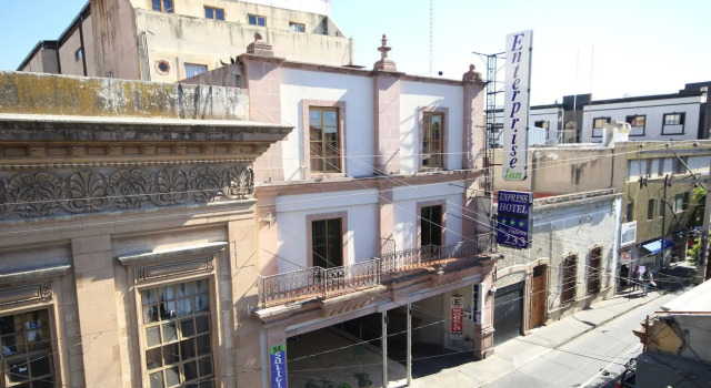 Enterprise Inn Plaza