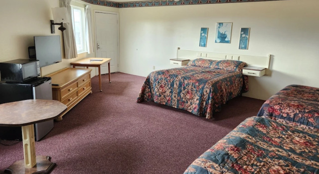 Трёхместный номер Standard Bayview Inn