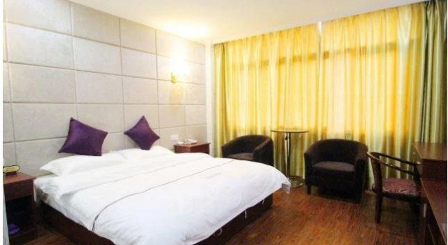 Continents Le Grand Large Hotel, Rezerwuj Hotel Jingdezhen Jiangxi