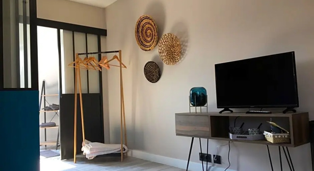La Petite Mer, Đặt Khách sạn Riantec Brittany