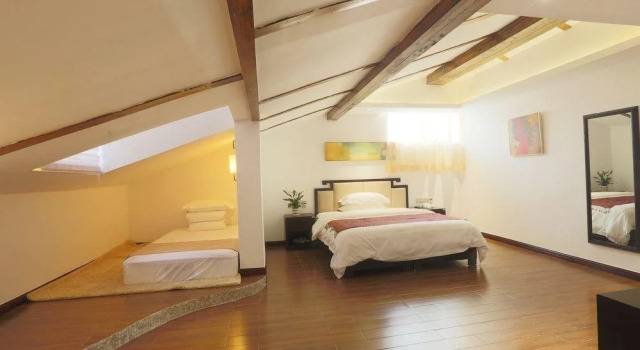 Jinghua Mountain Villa