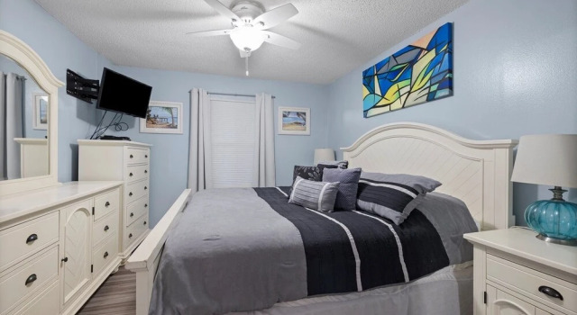Pelican Beach 1903 1 Bedroom Condo by Pelican Beach Management, Забронировать Апартаменты/квартира Дестин Emerald Coast, рядом с Аквапарк Биг-Каунас