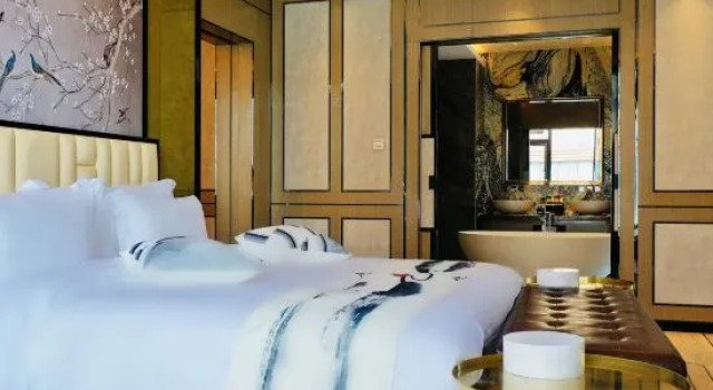 Люкс Deluxe Golden Horse Horizon Hotel