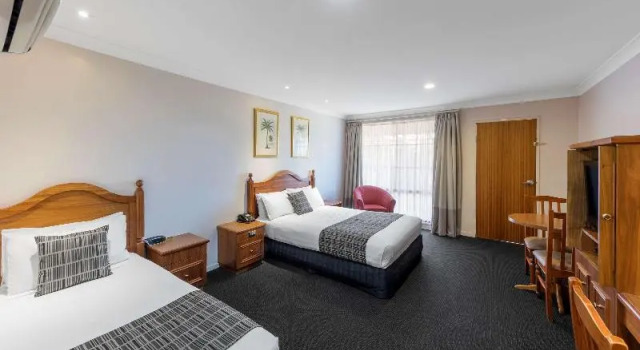 Трёхместный номер Deluxe Best Western Ambassador Motor Inn & Apartments
