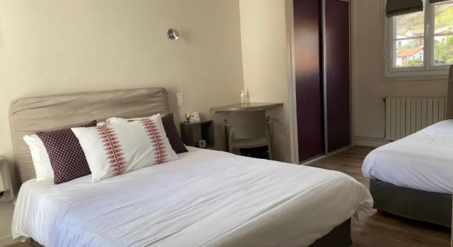 Трёхместный номер Standard Hôtel Juantorena