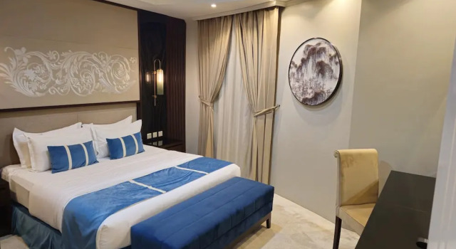 Люкс Royal Boutique Hotel