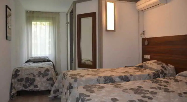Номер Standard Brit Hotel Plaisance A9/A61