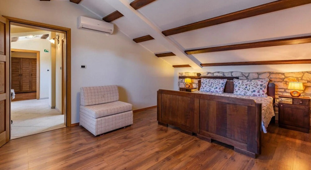 4 Bedroom Pet Friendly Home In Medulin, Забронировать Отель Отели Медулин 3 звезды, 3*