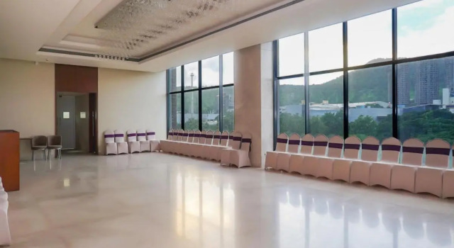 Grand Tamanna Hotel Hinjawadi Pune, Rezerwuj Hotel Hotele w Nowe Delhi z basenem, Basen