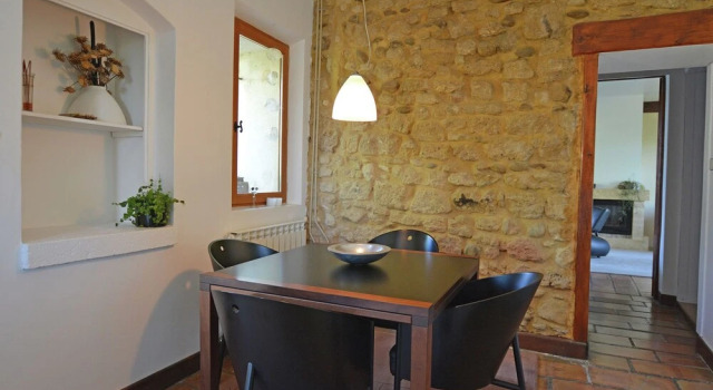 Beautiful 18th Century House With Private Pool in Fournès, Pont-du-gard, Rezerwuj Willa Fournes Gard