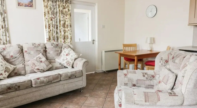 Polpeor, Reservar Hotel Mullion 