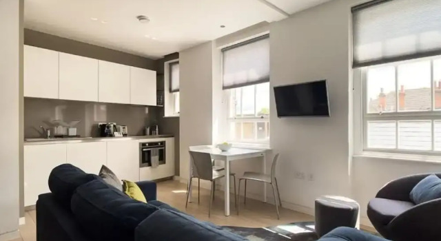Семейные апартаменты Wells Court by Aeria Apartments