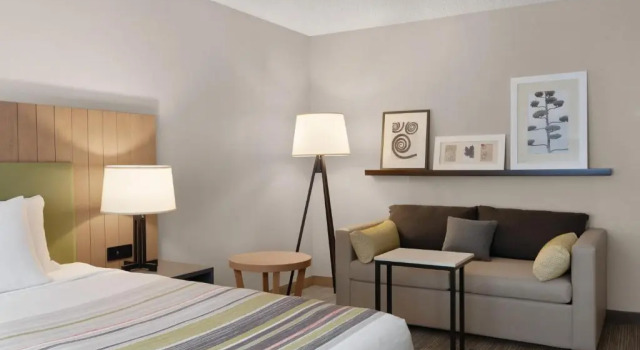 Doppel Suite Country Inn & Suites by Radisson, Seattle-Bothell, WA