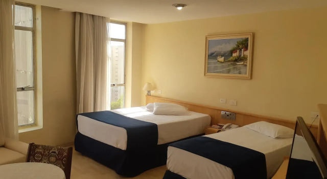 Pampas Palace Hotel, Забронировать Отель Отели Сан-Бернарду-ду-Кампу 3 звезды, рядом с Golden Square Shopping Mall, 3*