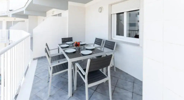 Апартаменты Sea Pearl - Apartment In Daimus. Free Wifi