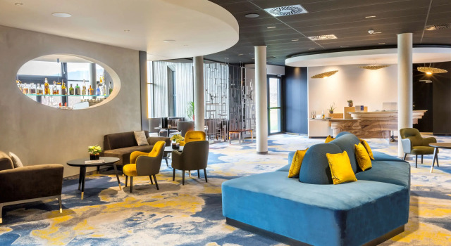 Best Western Plus Hotel Restaurant Les Humanistes proche Route des Vins, Book Hotel Hotels in Alsace with a Pool, Swimming Pool