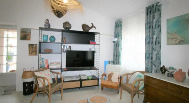 Maison La Tranche-sur-Mer, 4 pièces, 6 personnes - FR-1-22-300, Забронировать Отель Ла-Транш-сюр-Мер Маре-Пуатвен, рядом с Пляж Гриер