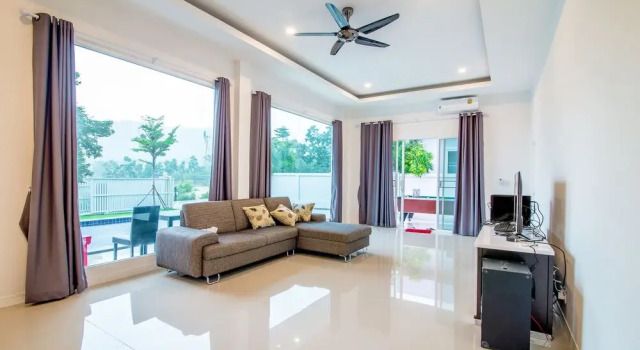 Baan Las Vegas C