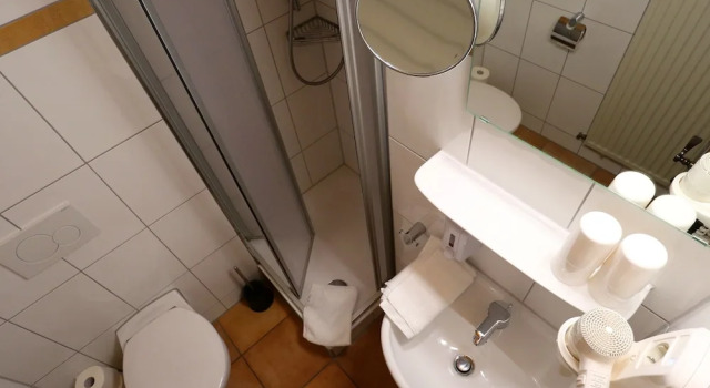 Четырёхместный номер Standard Hotel - Restaurant Hirschen - Werneths Landgasthof beim Europa- Park Rust