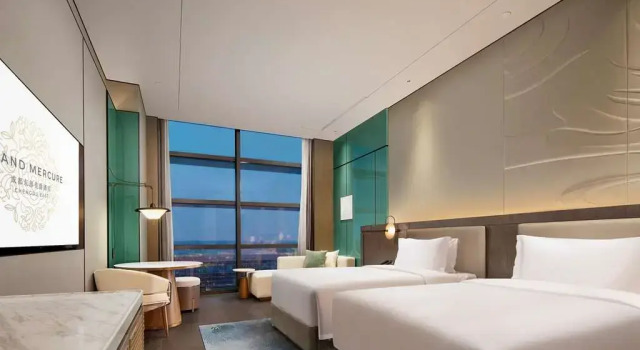 Двухместный номер Executive Grand Mercure Chengdu East