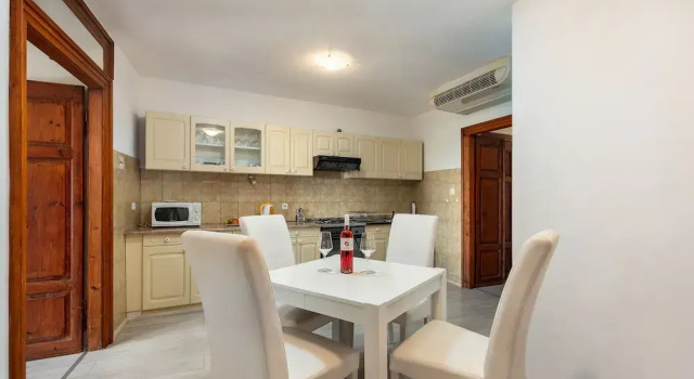 Апартаменты c 1 комнатой с красивым видом из окна Villa Borgo B&B