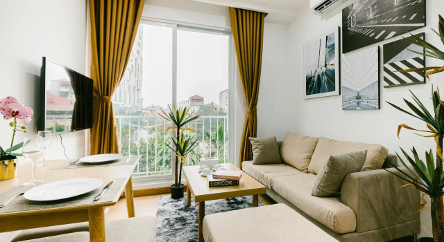Апартаменты с балконом The Euphoria Hanoi