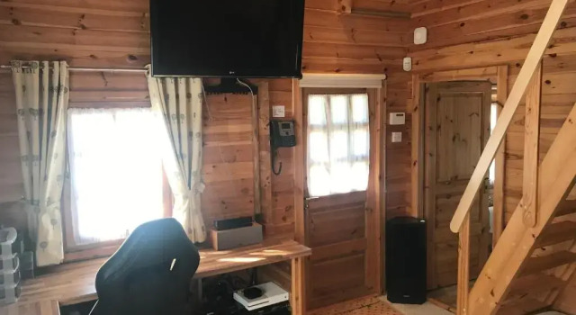 Chalet Cabin Hideaways