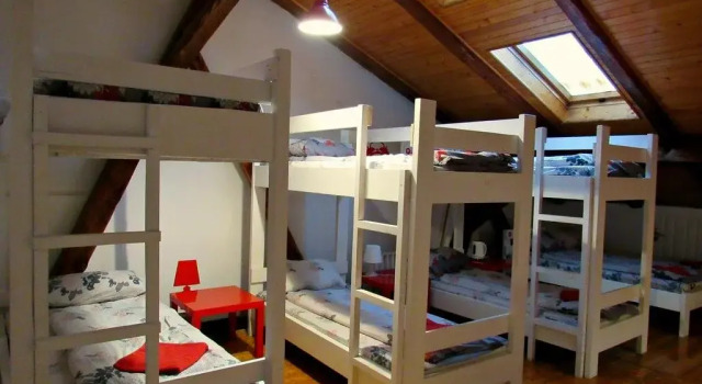 Hostel Just Lviv It!, Забронировать Хостел Хостелы Львова, рядом с Дворец Любомирских, Хостел