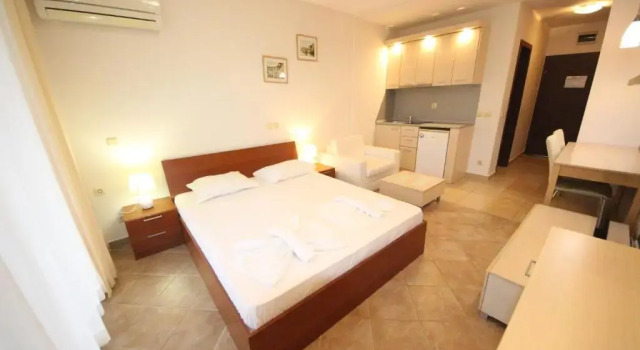 Апартаменты c 1 комнатой с балконом и с красивым видом из окна Menada Kavaci Sozopol Apartments