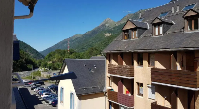 Appartement Agréable Cauterets, Rezervasyon Daire Pyrenees National Park otoparklı oteller, Otopark