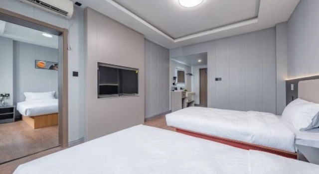 Suite Luxury Pinghu New Shell Hotel