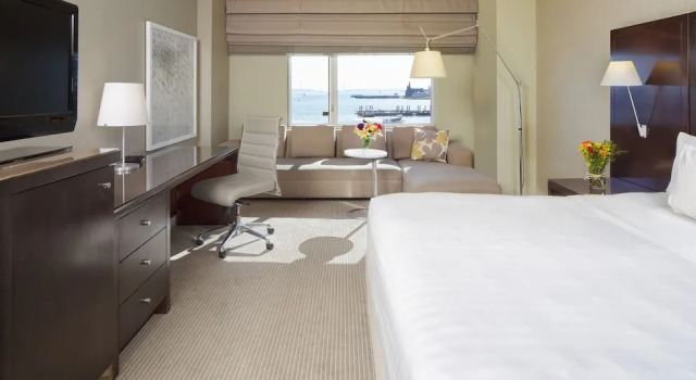 Двухместный номер с видом на реку Hyatt Regency Jersey City on the Hudson