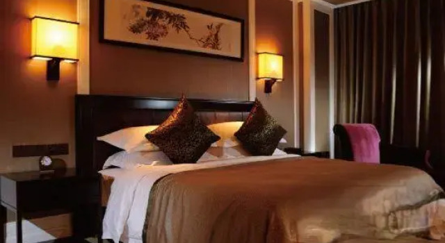 Karon Garden Hotel, Varaa Hotelli Shanghai Shanghai