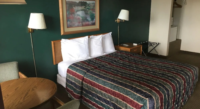 Номер Classic The Monticello Inn